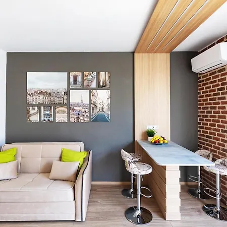 Appartamento Center - Modern With View
